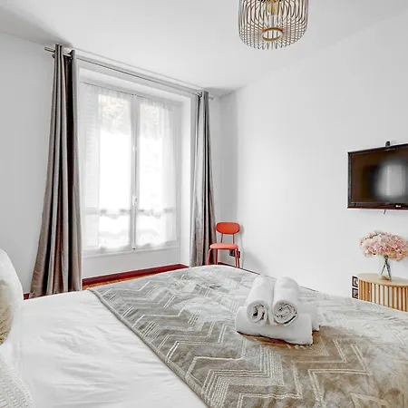 Haussmannienne De Luxe Au Coeur De 3eme